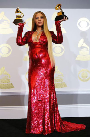 Robe de soirée rouge longue sexy de Beyoncé enceinte