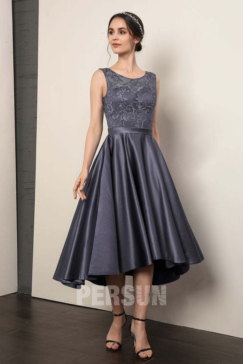 Robe de cocktail grise courte devant longue arrière à haut dentelle