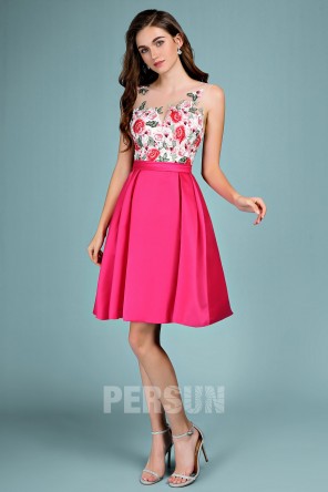 Robe cérémonie fuchsia courte haut dentelle fleurie & feuillé ligne A