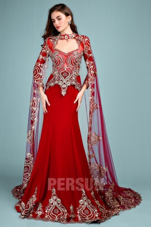 Robe de cérémonie rouge trompette manche longue dentelle guipure rebrodée