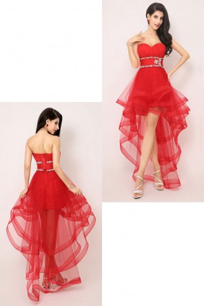 Robe courte devant longue derrière bustier coeur drapé jupe à volant