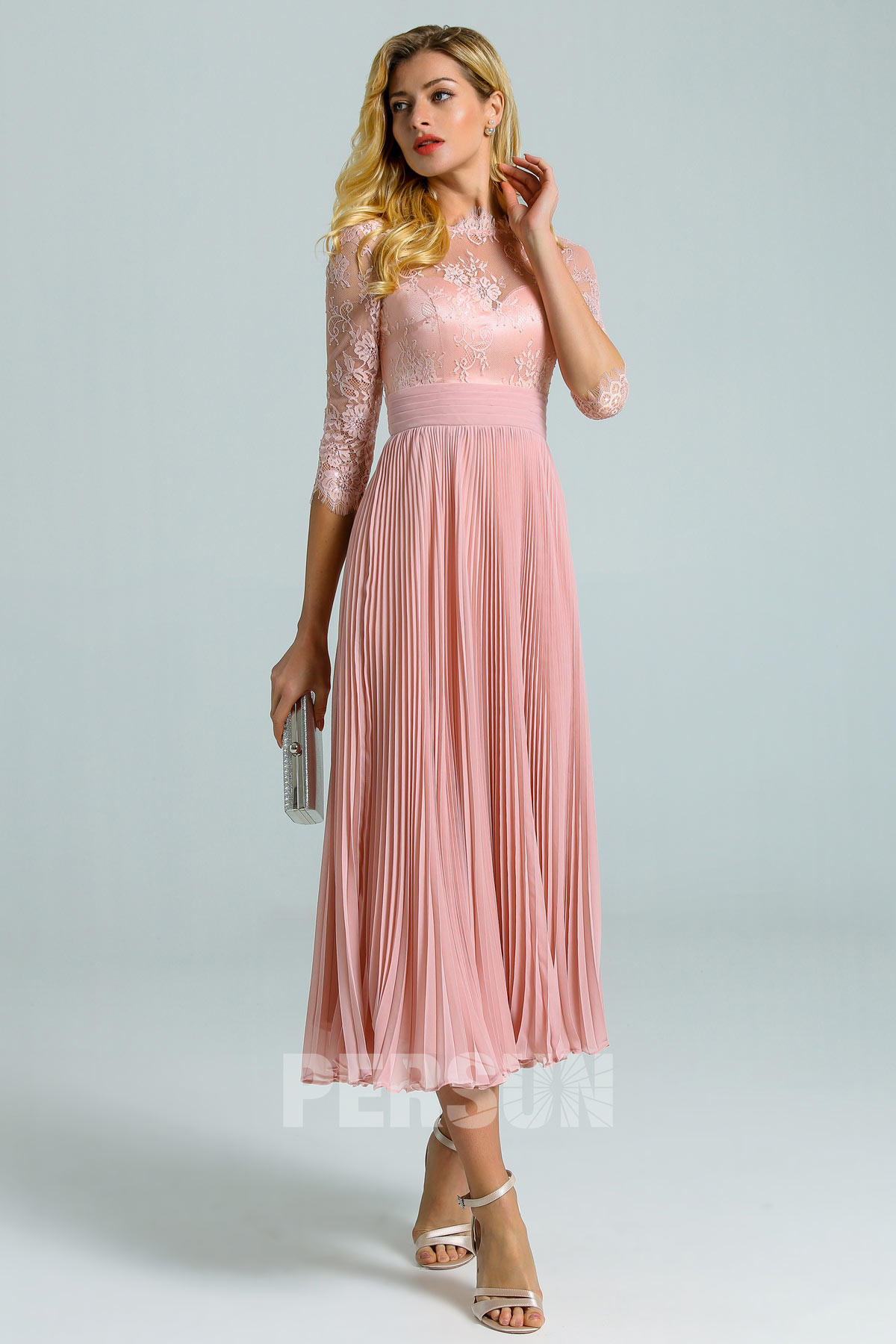 Robe rose chair haut en dentelle vintage manche courte à jupe plissé