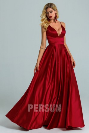 Robe de soirée bordeaux simple col v plongeant à bretelle Spaghetti