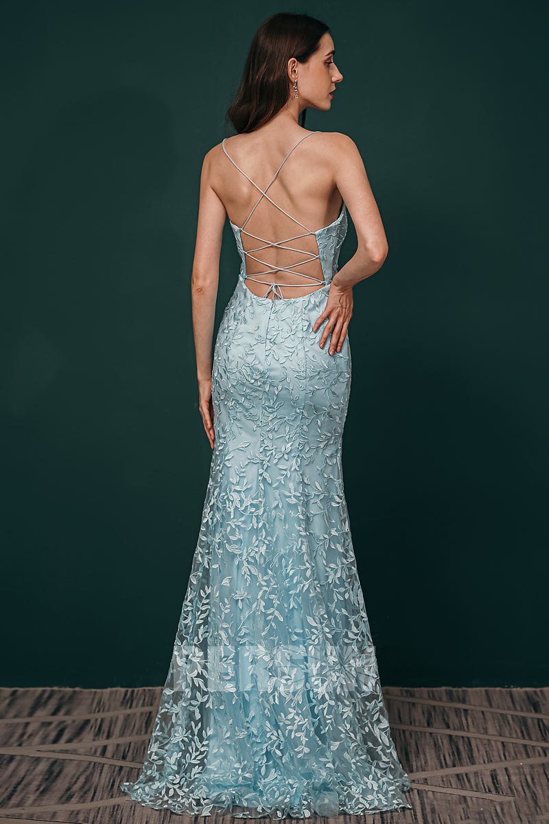 Robe soirée sirène bleu clair dos nu en dentelle guipure