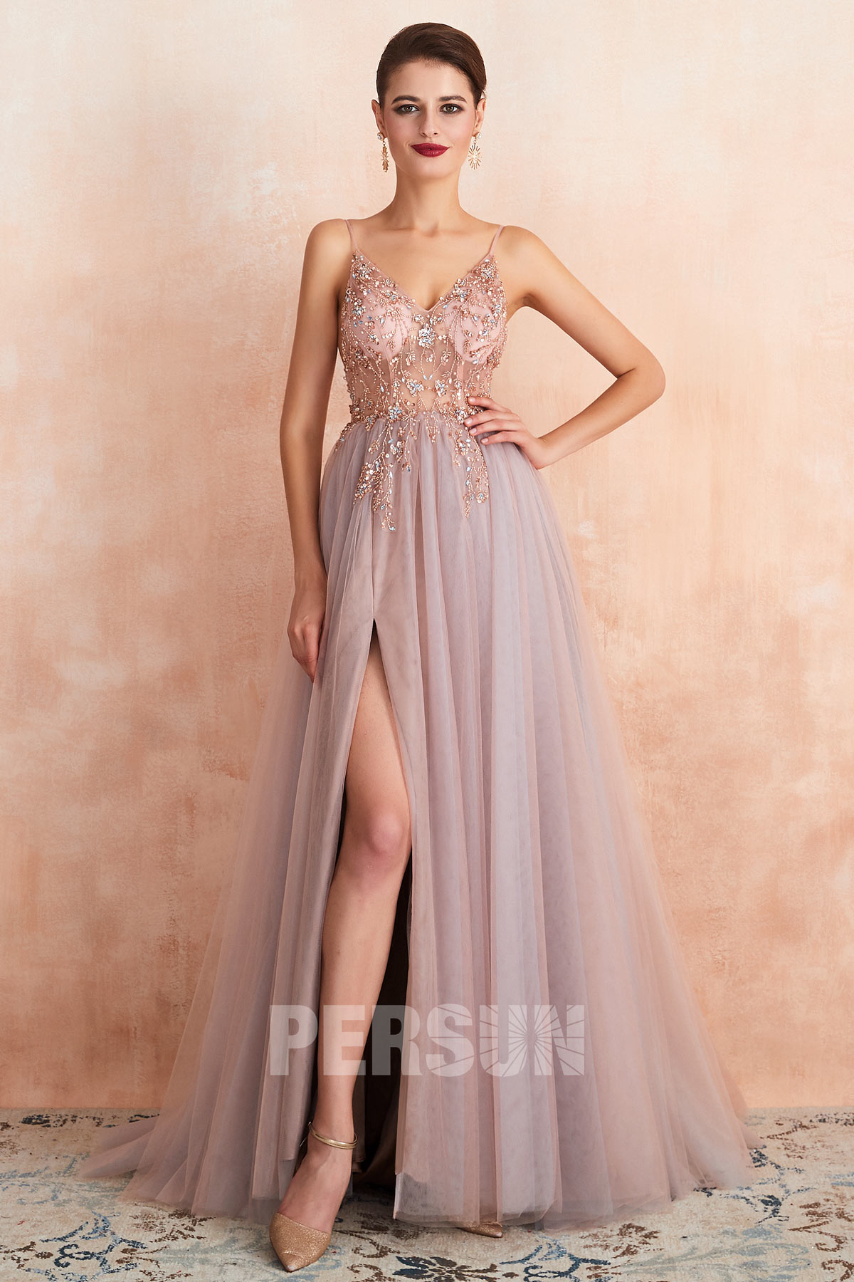 robe de soirée fendue sexy rose parme dos nu haut transparent embelli de bijoux