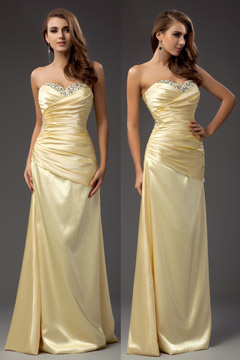 Robe bustier plissée ornée de bijoux en satin