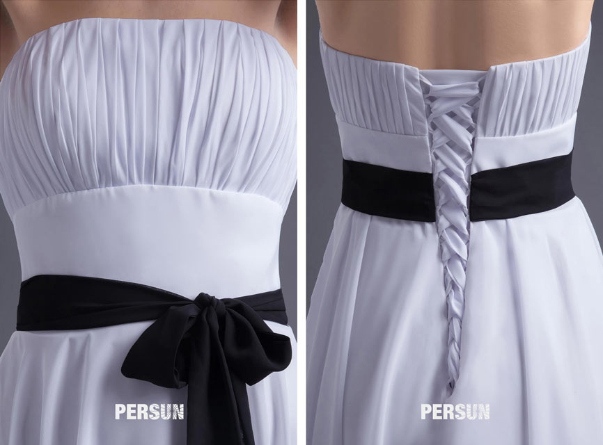 robe blanche ceinturée en noire