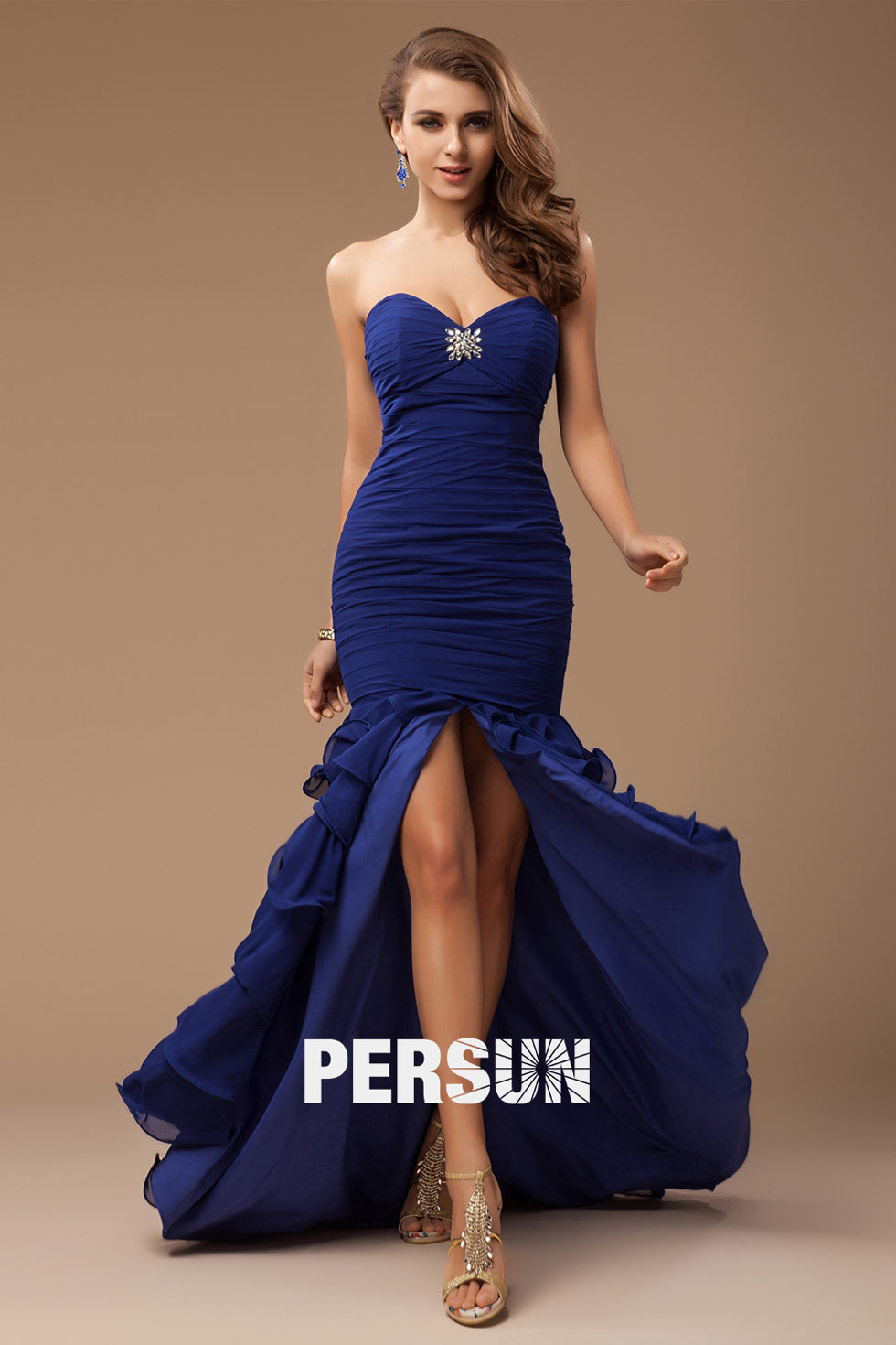 Robe habillée bustier coeur à volants en bleu royal