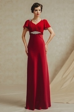 Robe pour soirée empire à manche courte ceinturée avec bijoux