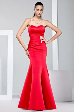 Robe soirée bustier moulante style sirène avec plis fait-main