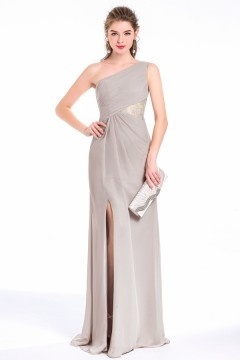 Robe longue de gala col asymétrique fendue & taille appliquée dentelle