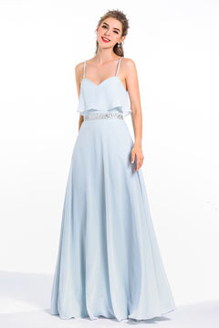 Femme robe maxi soirée décolletée en coeur aux bretelles avec ceinture parée de paillettes