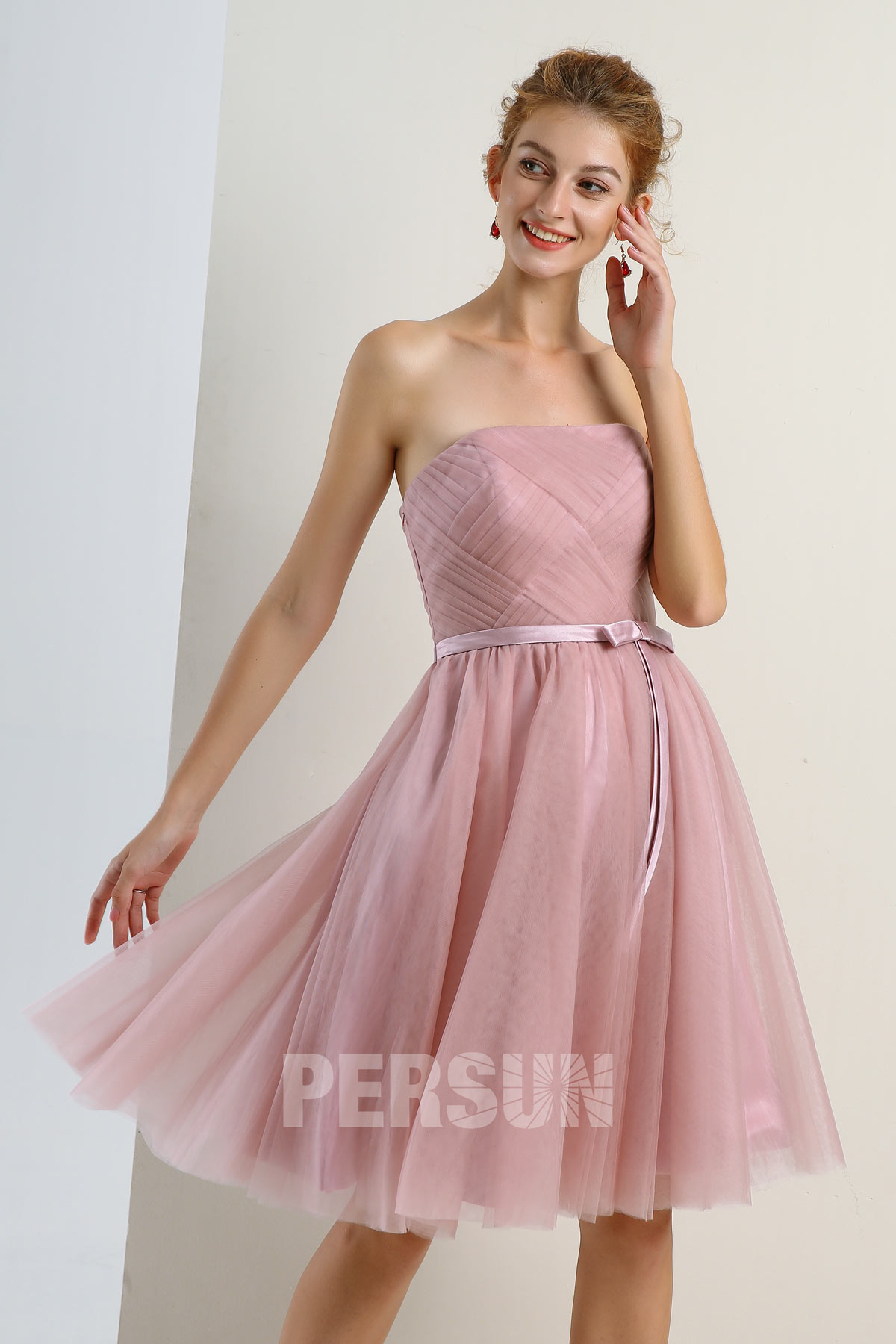 Robe cocktail mariage rose carnation bustier droit en tulle