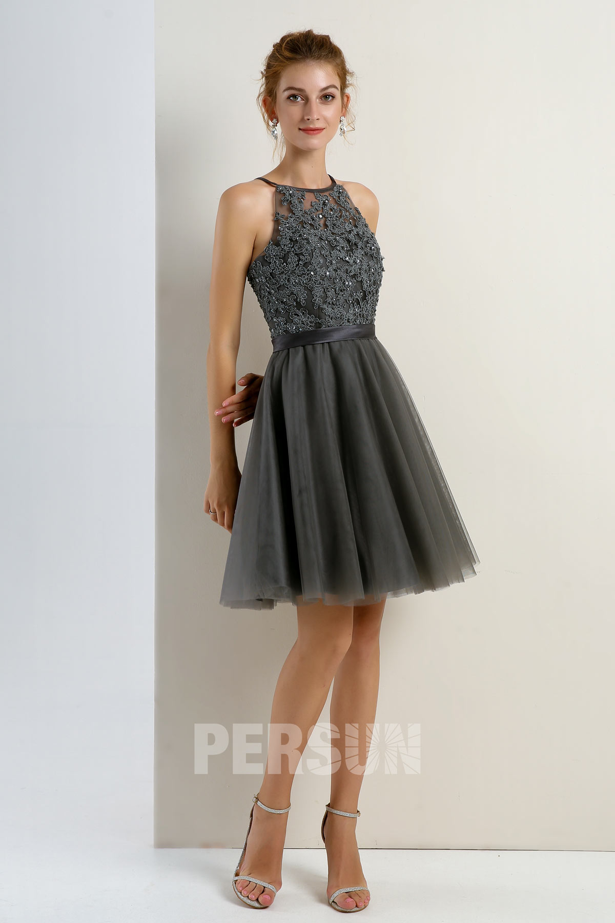 Robe cocktail de mariage grise foncé festonnée & appliqué