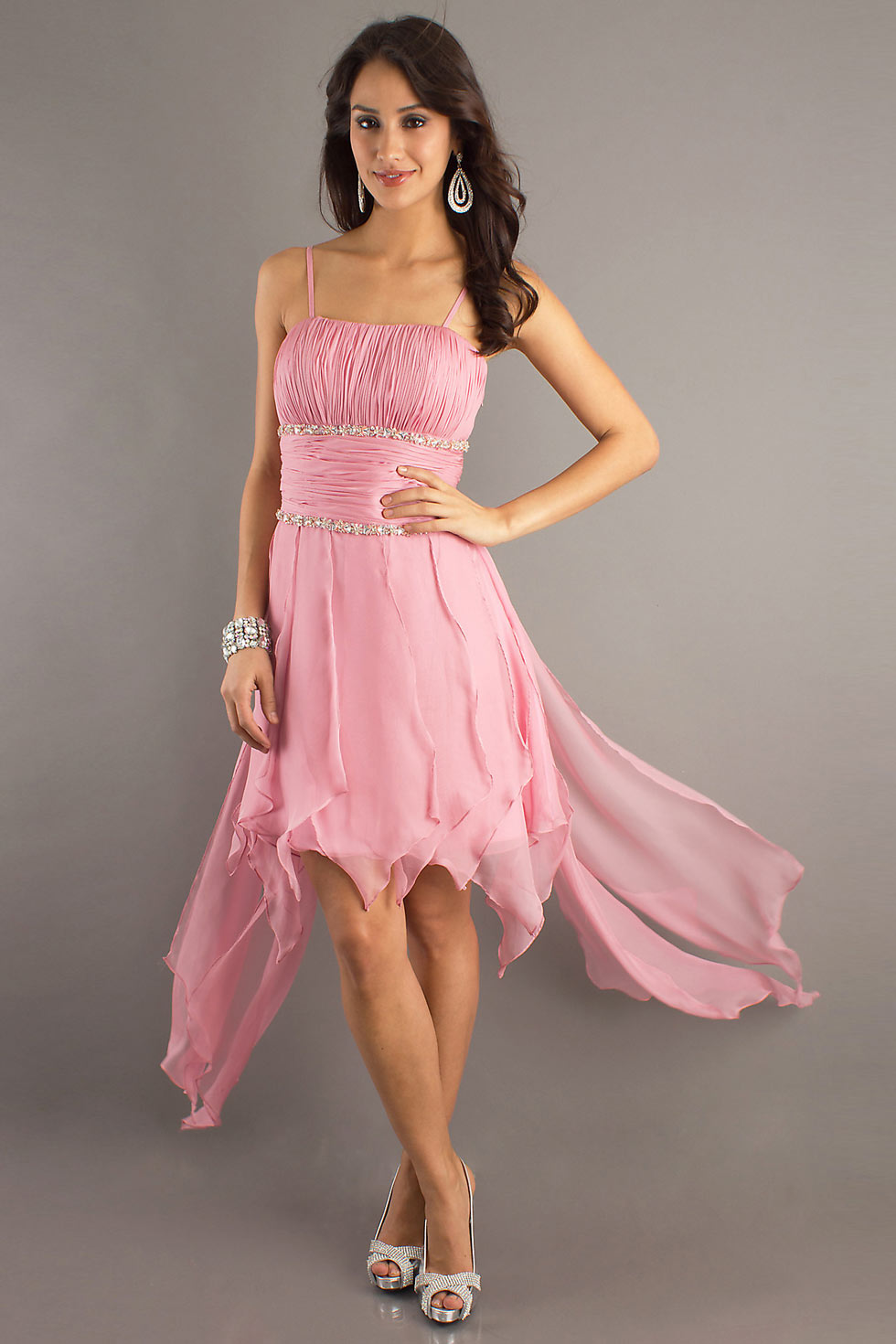 robe rose pale pas cher plissée en ligne