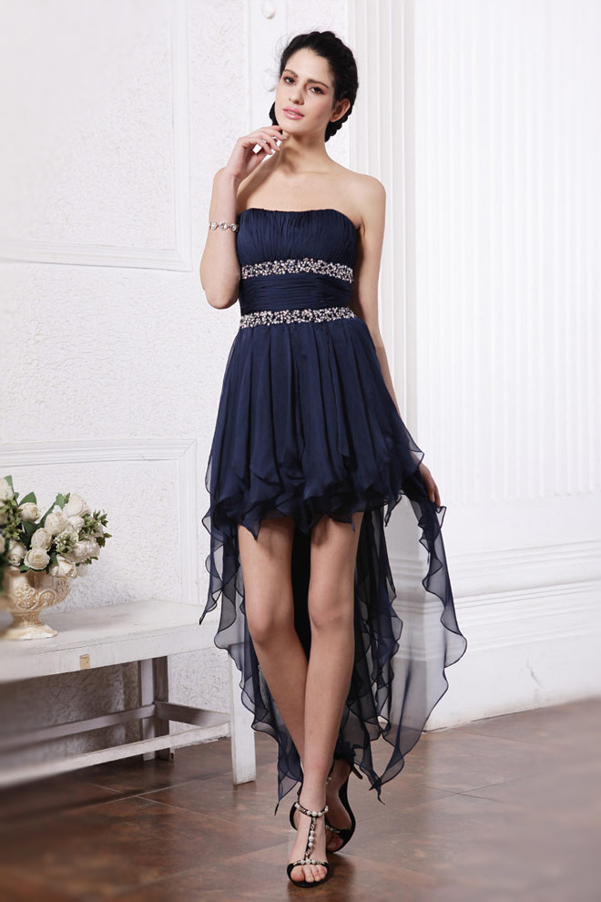 Robe cocktail plissée stras courte devant longue derrière