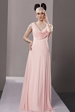 Robe rose poudré mariage longue décolleté en V orné de strass