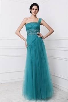 Robe de soirée verte longue asymétrique orné de strass