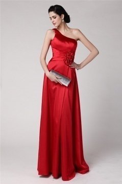 Robe gala rouge asymétrique longue sol ornée de fleurs fait-main