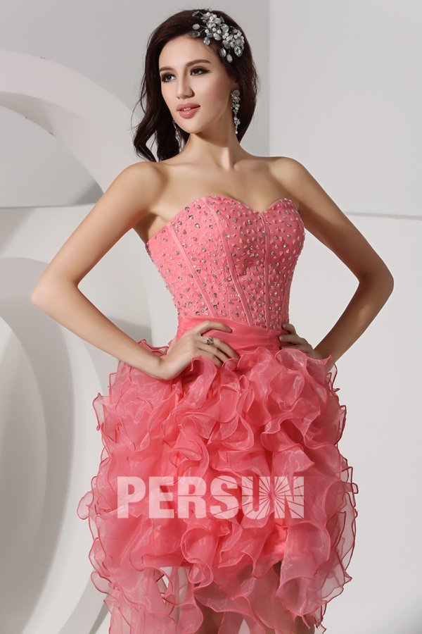 Robe bal bustier cœur ornée de strass extravagante courte devant longue derrière