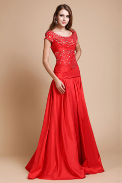 Robe soirée rouge longue ornée de strass avec laçage au dos