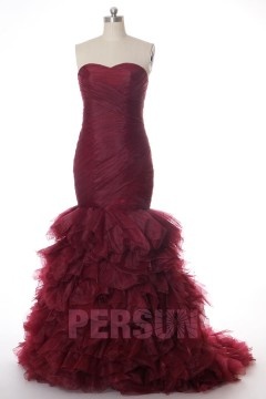 Robe de bal bustier cœur bordeaux sirène à traîne volante