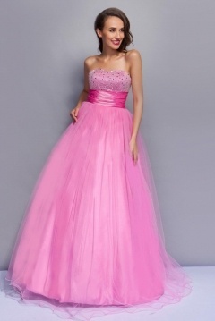 Robe de bal princesse rose bustier vague strassé empire