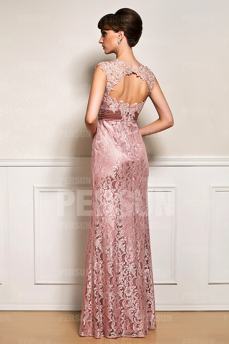 Robe soirée longue empire en dentelle rose
