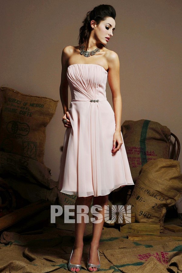 Petite robe rose bustier ruché en mousseline longueur genoux