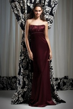 Robe demoiselle d'honneur bustier empire en satin bordeaux