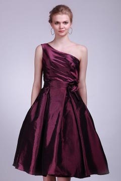 Robe mi longue vintage asymétrique avec fleur pour cocktail