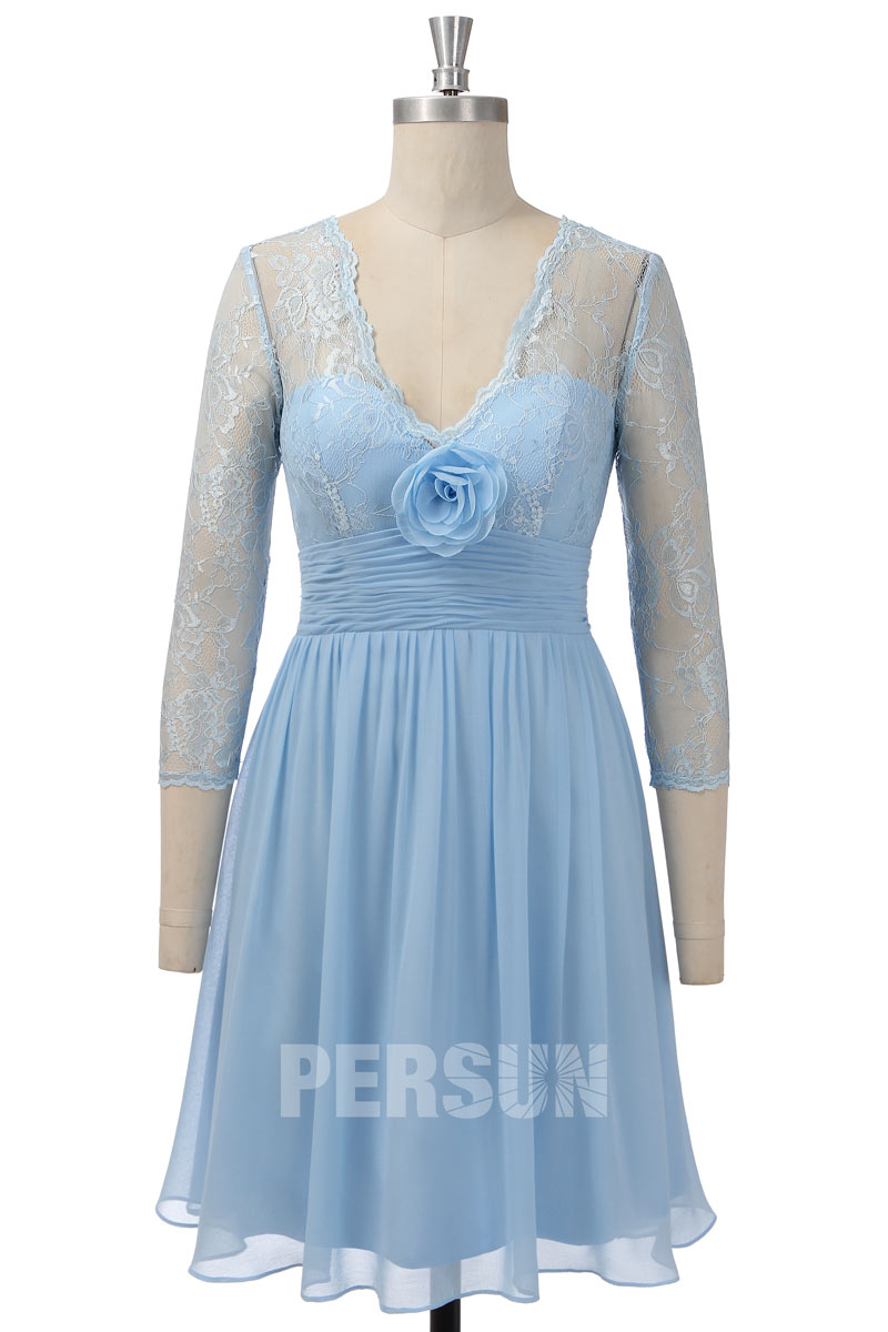 robe cocktail courte bleu décolleté v haut dentelle avec manches mi-longue