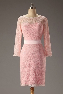 Robe de soirée courte dentelle rose avec manches longue