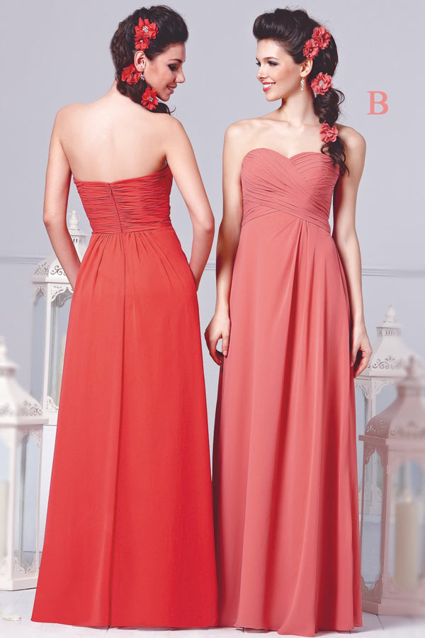 Simple robe bustier cœur plissée empire pour mariage d'été