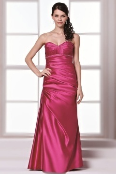 Robe longue bustier drapée et strassée trompette en satin