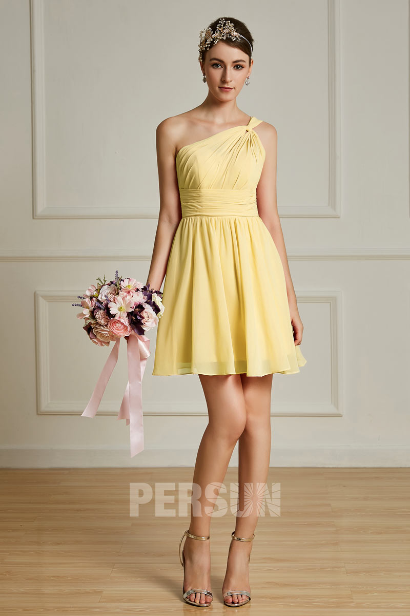 Petite robe corail pour cocktail mariage bustier asymétrique plissée