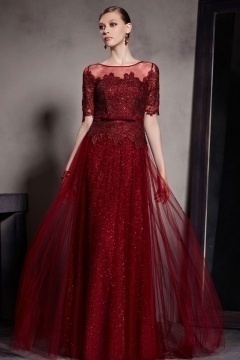 Robe soirée longue en tulle bordeaux à encolure bateau