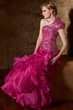 Robe bal fin d'étude fuchsia froufrou