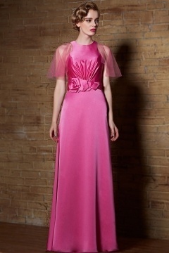 Robe de soirée rose fuchsia haut froncé avec fleur à la ceinture
