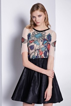 Robe de fille habillée en motif original dos transparent à manche