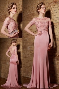 Robe habillée rose à haut appliques avec manches courtes