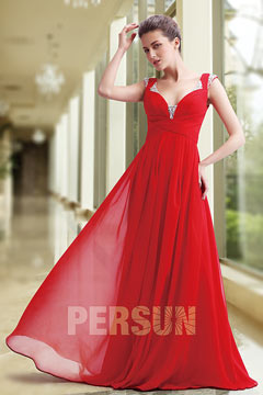 Robe de cérémonie empire rouge avec bretelles