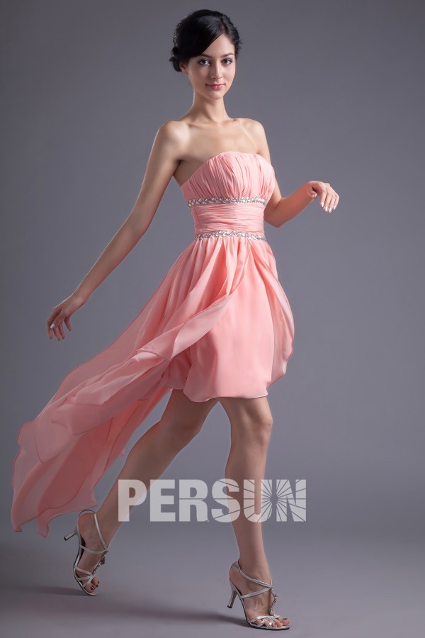 Robe bal plissée courte devant longue derrière sans bretelle