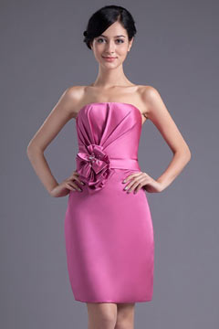 Robe demoiselle d'honneur bustier courte ornée de fleur fait-main