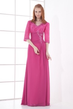Robe mère de marié en dentelle à encolure V avec manches