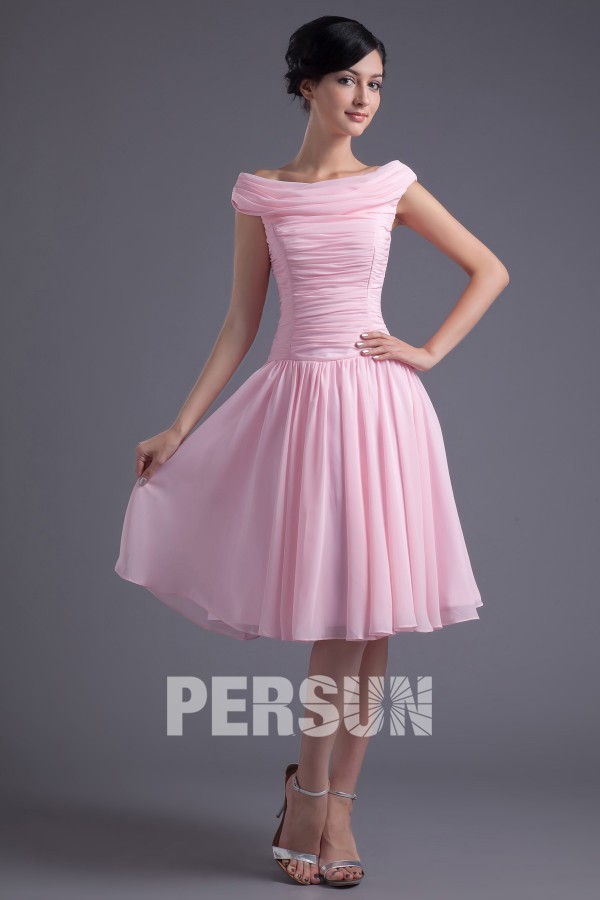 Robe cocktail courte plissée à encolure bateau pour demoiselle d'honneur