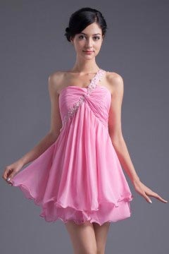 Robe bal rose courte asymétrique ornée de perles à dos nu