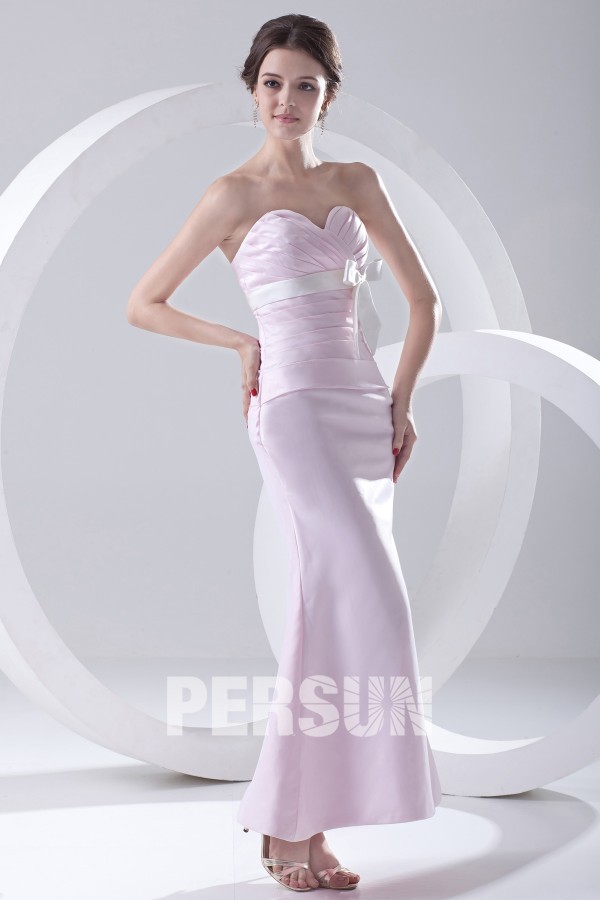 Robe fourreau bustier à noeud papillon décorée pour demoiselle d'honneur