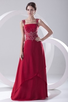 Robe rouge longue de gala élégante stras