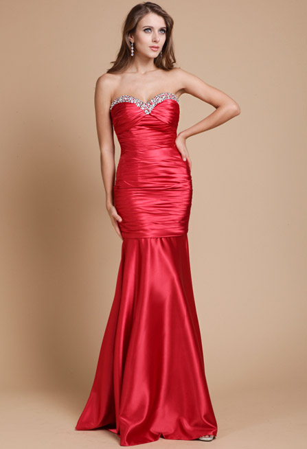 choisissez votre robe rouge pour toutes occasions chez JMRouge qui est réactif et attentif à tout type de demande ! 
